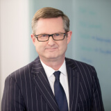 Robert W. van Zwieten